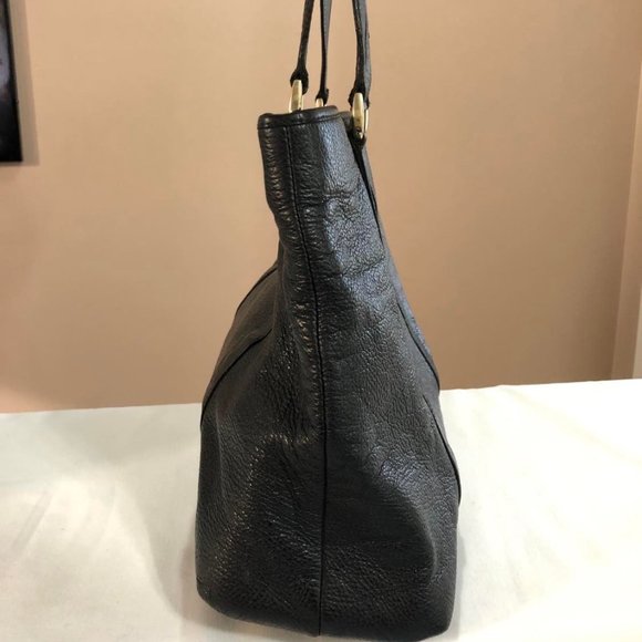 Gucci Leather Shoulder Totebag - Picture 12 of 13